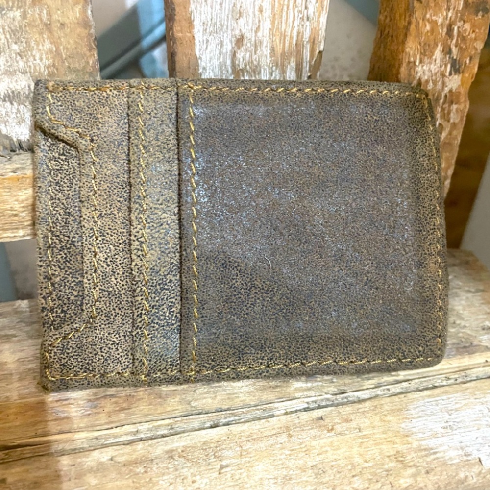 Men's Genuine Leather Wallet ID Credit Card Holder with Magnetic Money Clip